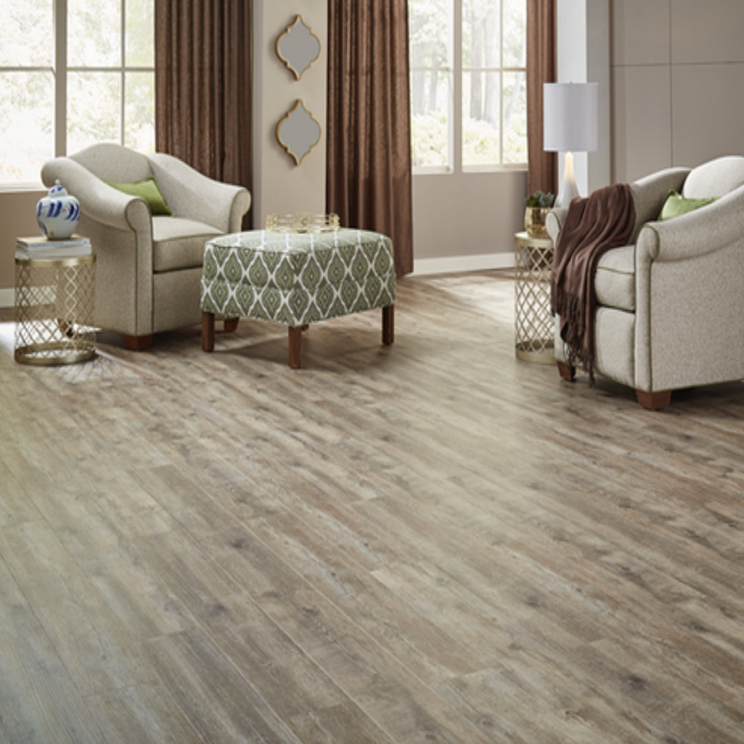 Image displaying Sierra Tahoe Planks installed in Living Room, its Sierra Tahoe Encore 7x48 in long view pine